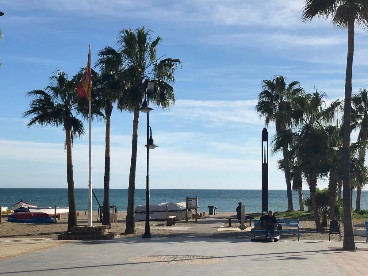 Ribera Playa Alhamar Apartment Sitio de Calahonda