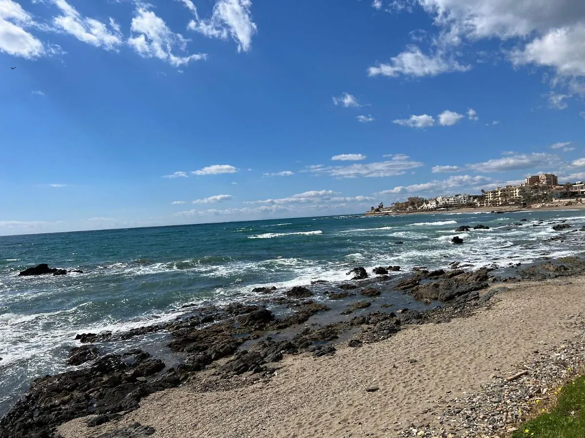 Ribera Playa Alhamar Apartment Sitio de Calahonda